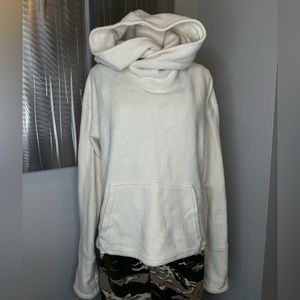 Undercover Hippie Wander Cozy top